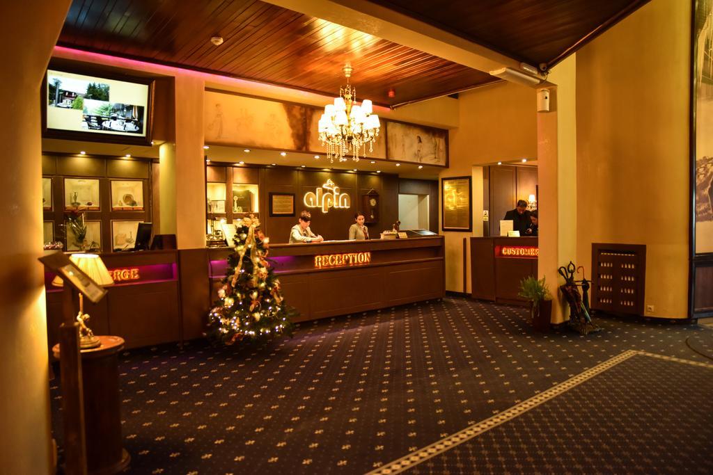 Apartament Executive Vedere Munte Alpin Resort Пояна-Брашов Экстерьер фото