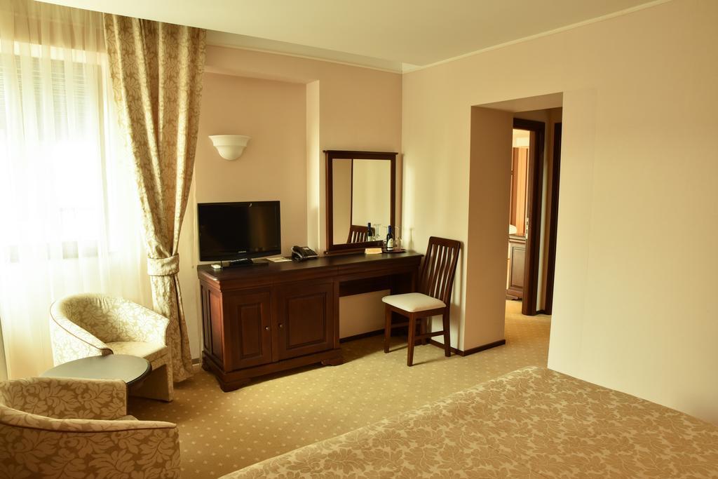 Apartament Executive Vedere Munte Alpin Resort Пояна-Брашов Экстерьер фото